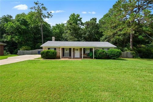 8100 Sylvan Way, Theodore, AL, 36582-5115 | Card Image