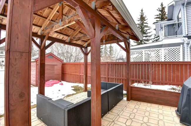 116 Bridlewood Circle Sw, Home with 3 bedrooms, 3 bathrooms and 4 parking in Calgary AB | Image 42
