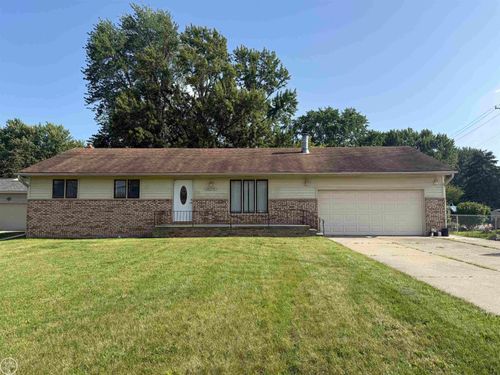 26250 River Ridge Dr, Clinton Township, MI, 48038 | Card Image
