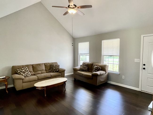 1402 Alyssa Dr, House other with 3 bedrooms, 2 bathrooms and 6 parking in Chapel Hill TN | Image 7