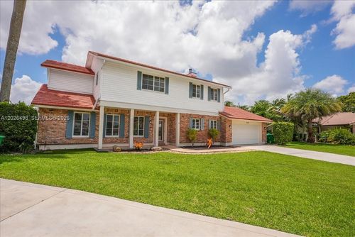5680 Thornbluff Ave, Davie, FL, 33331 | Card Image