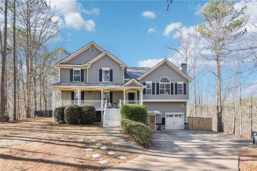 132 Hammond Dr, Canton, GA, 30114-6557 | Card Image