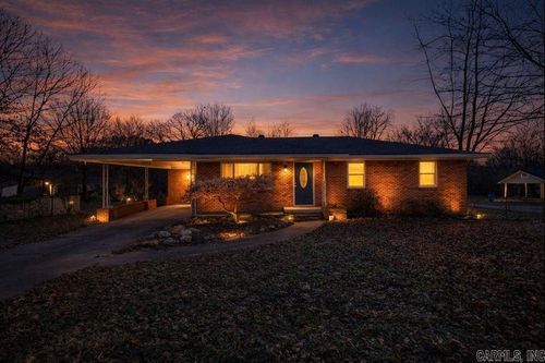 1213 N Shady Ln, Benton, AR, 72015-3212 | Card Image