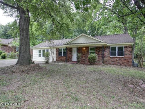 1501 Mount Pleasant Rd, Hernando, MS, 38632-1311 | Card Image