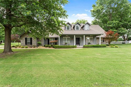 5070 Lake Breeze Rd, Grove, OK, 74344-7840 | Card Image