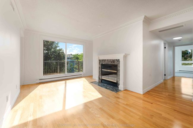 PH6 - 939 N River Rd, Condo with 3 bedrooms, 2 bathrooms and 1 parking in Ottawa ON | Image 8