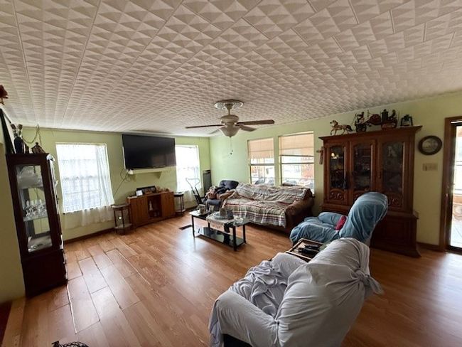 634 Lakeside Dr, House other with 4 bedrooms, 3 bathrooms and null parking in Caldwell TX | Image 21