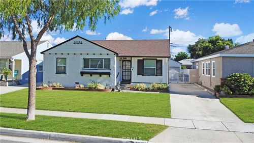 2842 Eckleson St, Lakewood, CA, 90712-2814 | Card Image