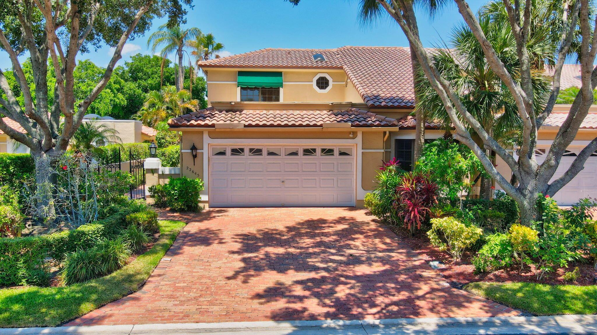 Caravelle Cir, Boca Raton, FL 33433