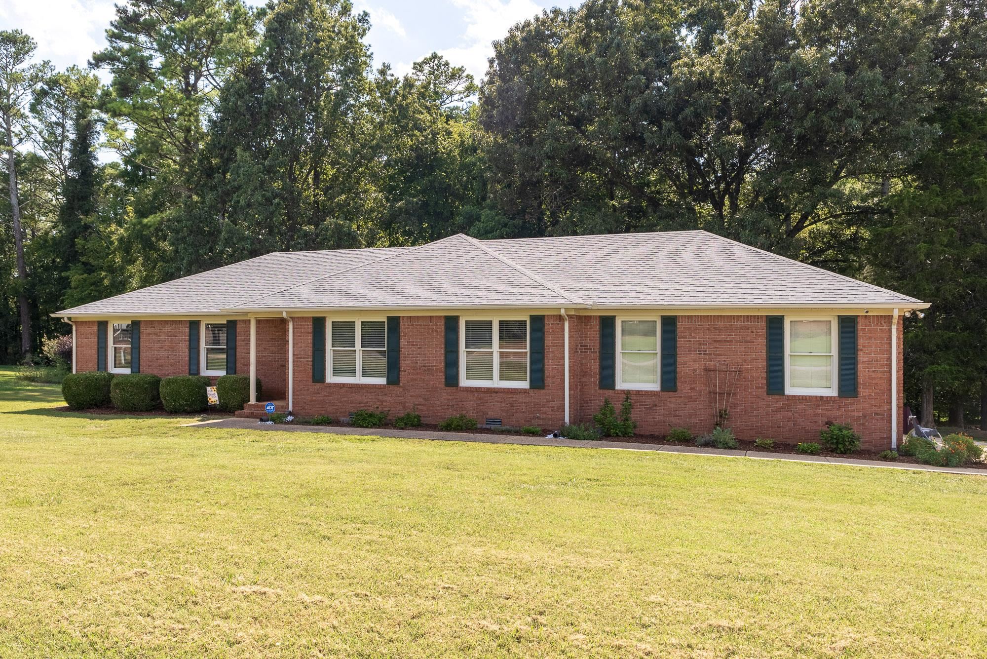 18627 Sulphur Creek Dr, For Sale in Elkmont Zoocasa