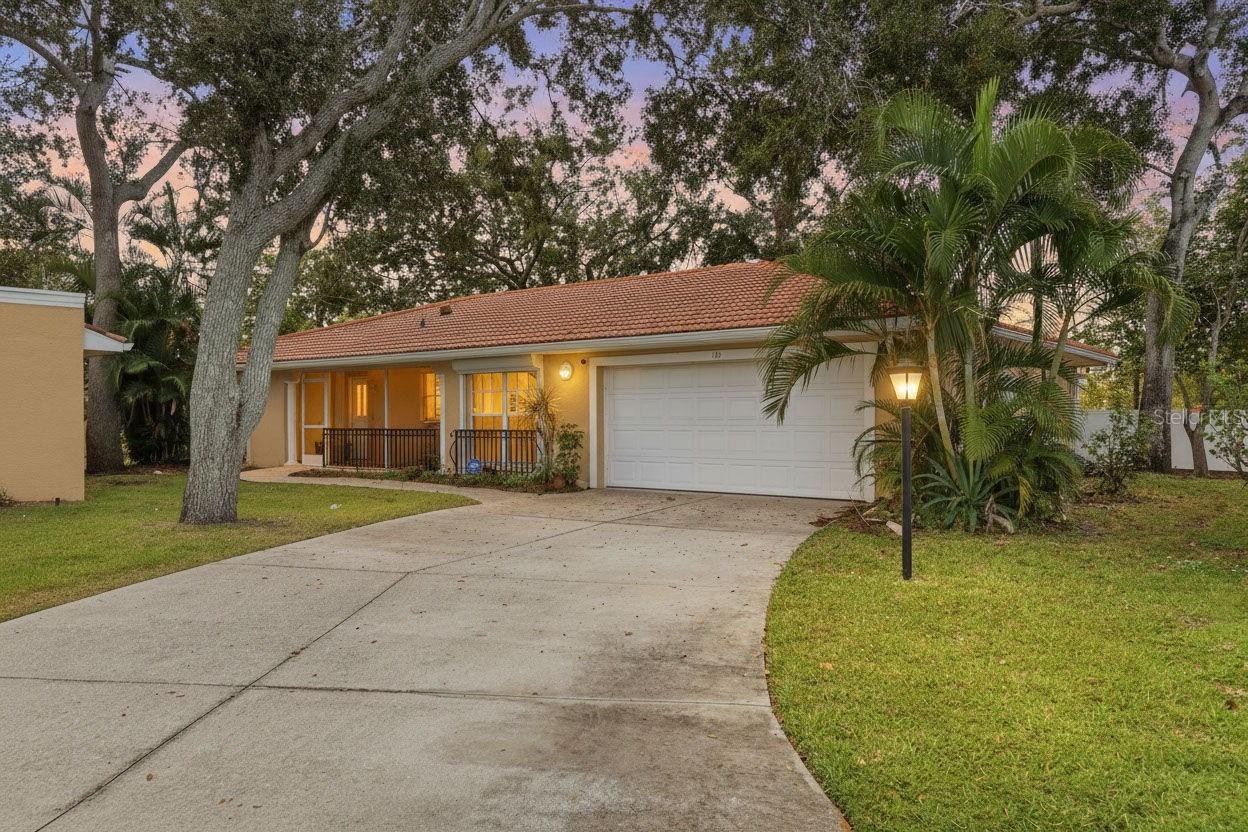 Residential in PALMETTO 5