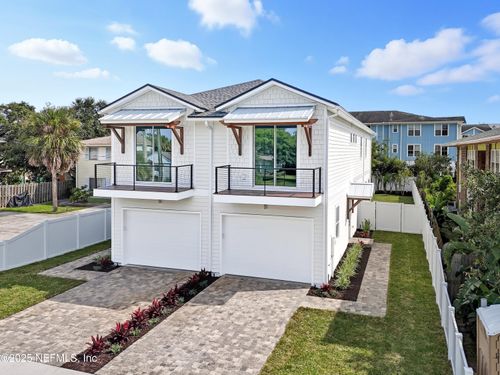 722 2nd Ave N, Jacksonville Beach, FL, 32250-4412 | Card Image