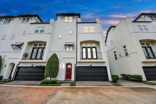 8926 Lakeshore Bend Dr, Houston, TX, 77080-6044 | Card Image