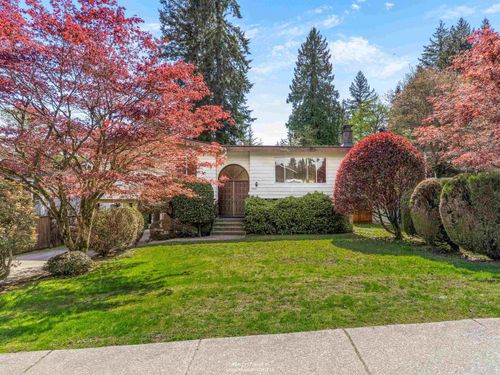 2553 Bendale Road, North Vancouver, BC, V7H1G6 | Card Image