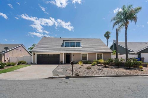 10007 Helix Mont Circle, La Mesa, CA, 91941 | Card Image