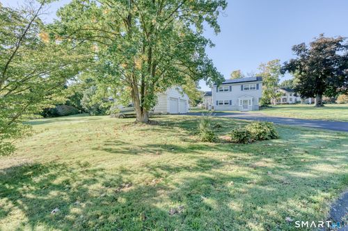 1128 Poquonock Ave, Windsor, CT, 06095-1862 | Card Image