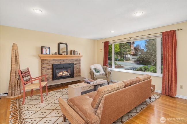 1127 Adams St, House other with 3 bedrooms, 2 bathrooms and null parking in Port Townsend WA | Image 6