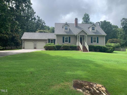 704 N Ridge Cir, Roxboro, NC, 27574-7175 | Card Image
