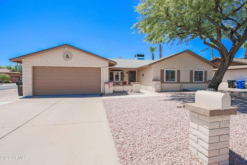 6227 E Evans Dr, Scottsdale, AZ, 85254-3216 | Card Image