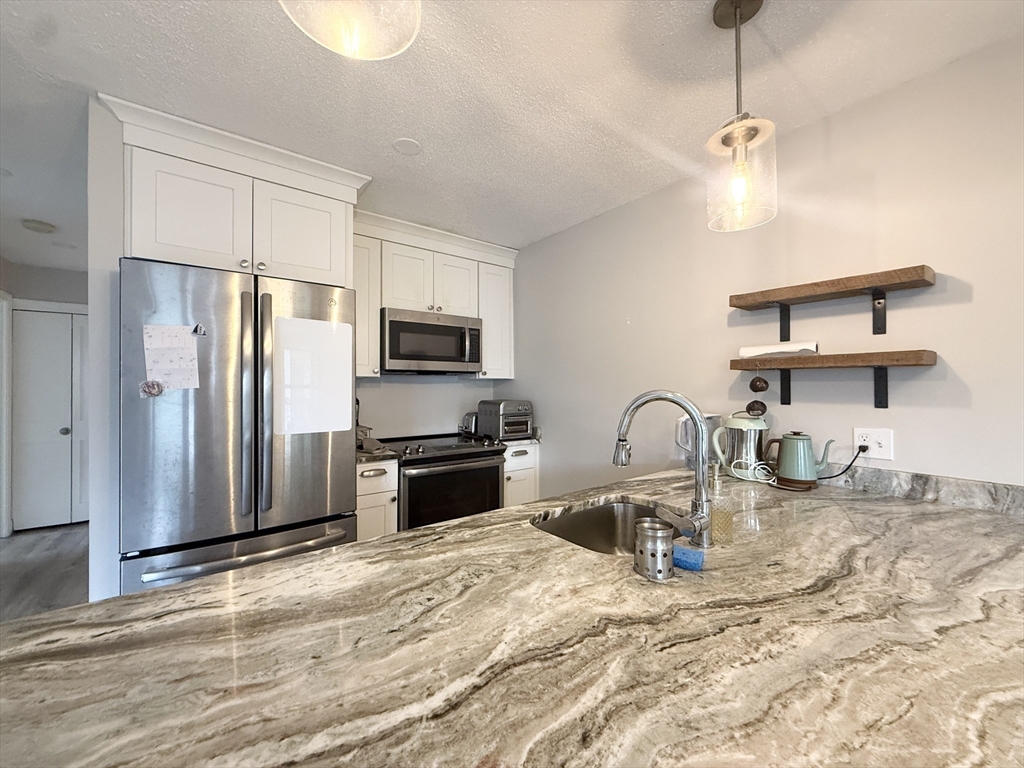 Residential Lease in Boston 3
