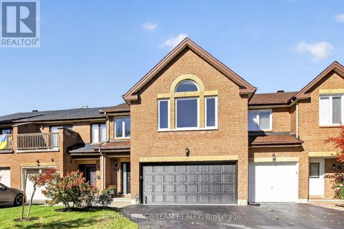 253 Knudson Drive, Ottawa, ON, K2K2N8 | Card Image