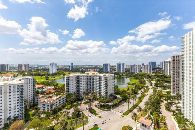 2401 - 19955 Ne 38th Ct, Condo with 2 bedrooms, 3 bathrooms and null parking in Aventura FL | Image 23