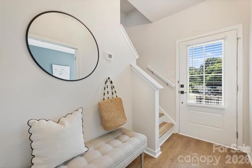 2405 Viaduct Dei Conte Al, Charlotte, NC, 28205 | Card Image