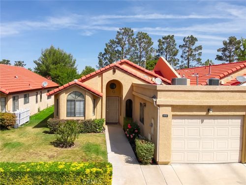 19090 Frances St, Apple Valley, CA, 92308-4934 | Card Image