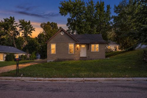 316 Paquin St W, Waterville, MN, 56096-1342 | Card Image