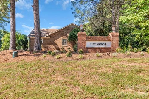 602 Colby Cir, Salisbury, NC, 28147-1337 | Card Image