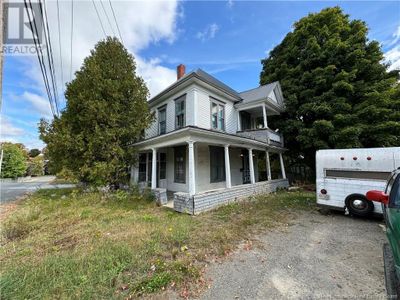 126 Green St, House other with 4 bedrooms, 2 bathrooms and null parking in Woodstock NB | Image 1