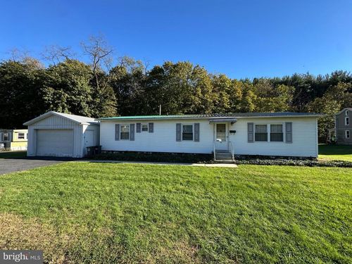 97 Walnut St, CRESSONA, PA, 17929-1031 | Card Image