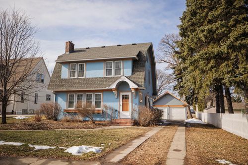 405 E 3rd St, Morris, MN, 56267-1425 | Card Image