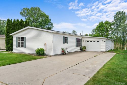 3211 Keewahdin Lot 127 Road, Fort Gratiot Charter Township, MI, 48059 | Card Image