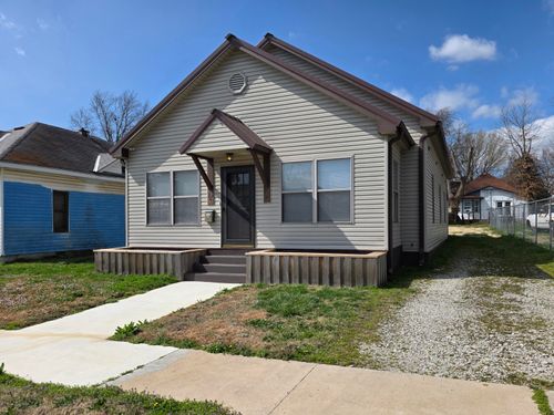 15 C Street Nw, Miami, OK, 74354 | Card Image