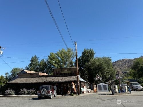 102 Main St, Riverside, WA, 98849-9728 | Card Image