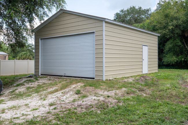 detached garage | Image 41