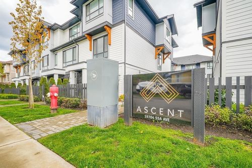26-19704 55a Ave, Langley, BC, V3A0L2 | Card Image