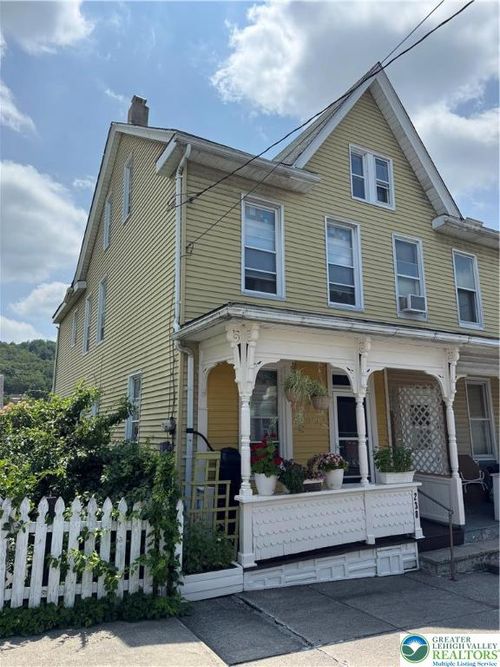 238 W Ridge St, Lansford, PA, 18232-1112 | Card Image
