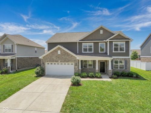 6077 Dugan Dr, Whitestown, IN, 46075-9207 | Card Image
