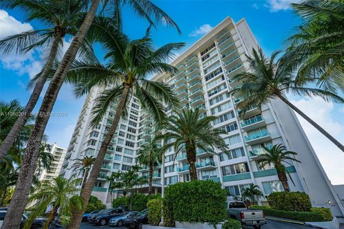 apt-432-1000 West Ave, Miami Beach, FL, 33139-4718 | Card Image