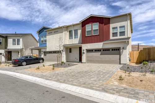 4928 Black Falcon Way, Sun Valley, NV, 89433-8370 | Card Image