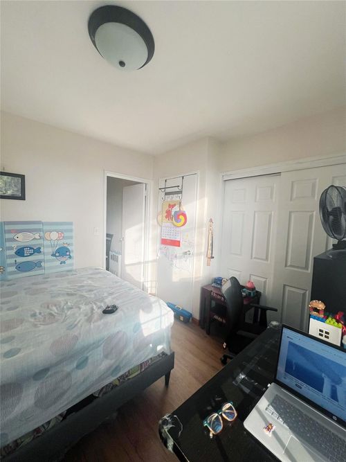 apt-4g-14105 Northern Blvd, Flushing, NY, 11354-4254 | Card Image