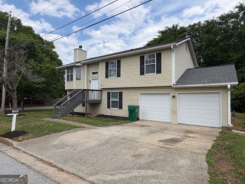 1990 Lown Farm Ln, Lithonia, GA, 30058-3938 | Card Image