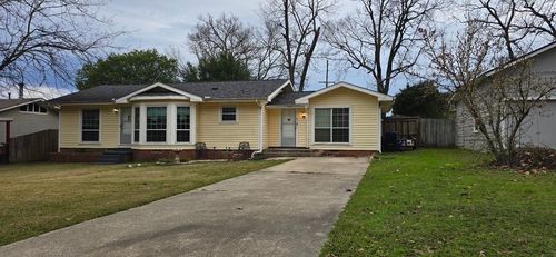 812 Harmon Drive, Longview, TX, 75602 | Card Image