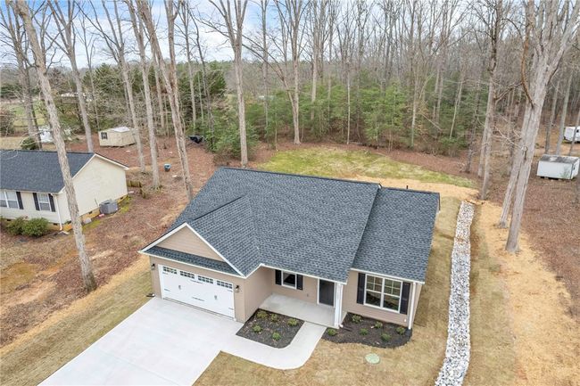 109 Brookside Cir, House other with 3 bedrooms, 2 bathrooms and null parking in Honea Path SC | Image 27
