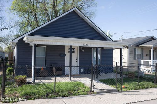 1038 High St, Shelbyville, KY, 40065-1308 | Card Image