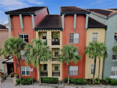 216-2410 W Azeele St, Tampa, FL, 33609-3358 | Card Image