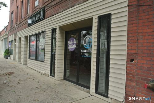 404-405-549 Howe Ave, Shelton, CT, 06484-3195 | Card Image