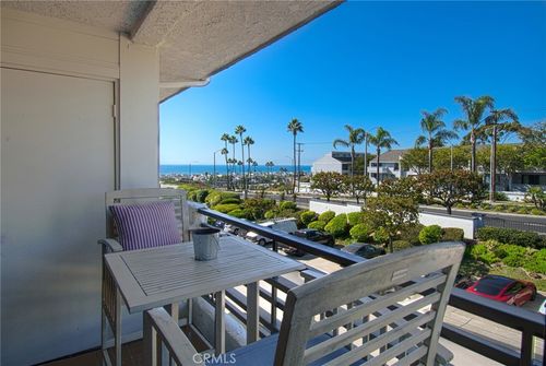 215-220 Nice Ln, Newport Beach, CA, 92663-2618 | Card Image